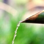 water uit bamboe summer-2334072_1280